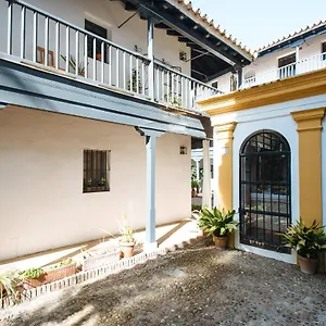 Appartement Aitana's Retreat With Charming Garden